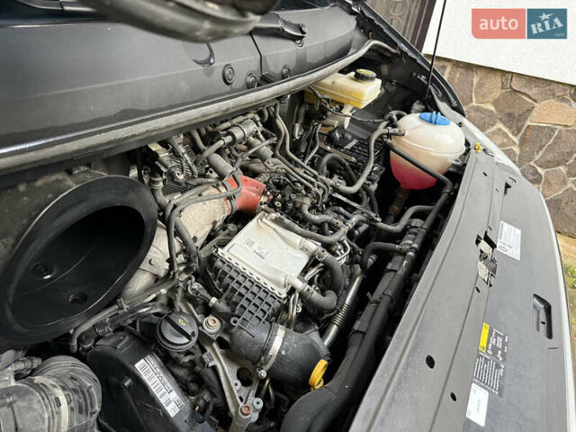 Серый Фольксваген Крафтер, объемом двигателя 2 л и пробегом 335 тыс. км за 23500 $, фото 56 на Automoto.ua