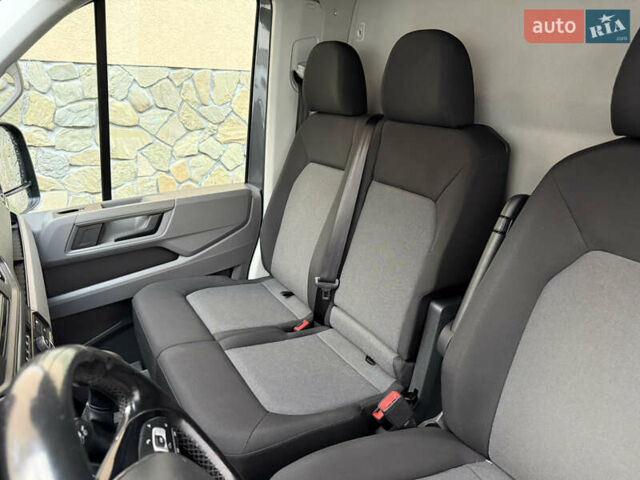 Серый Фольксваген Крафтер, объемом двигателя 2 л и пробегом 335 тыс. км за 23500 $, фото 16 на Automoto.ua