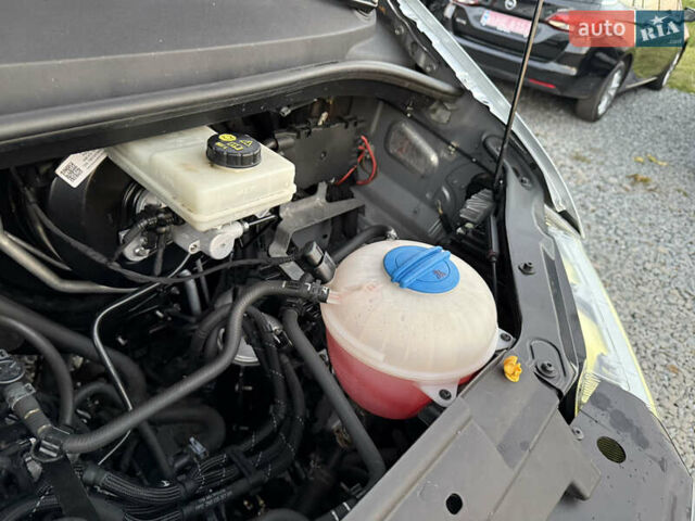 Серый Фольксваген Крафтер, объемом двигателя 1.97 л и пробегом 220 тыс. км за 24500 $, фото 35 на Automoto.ua