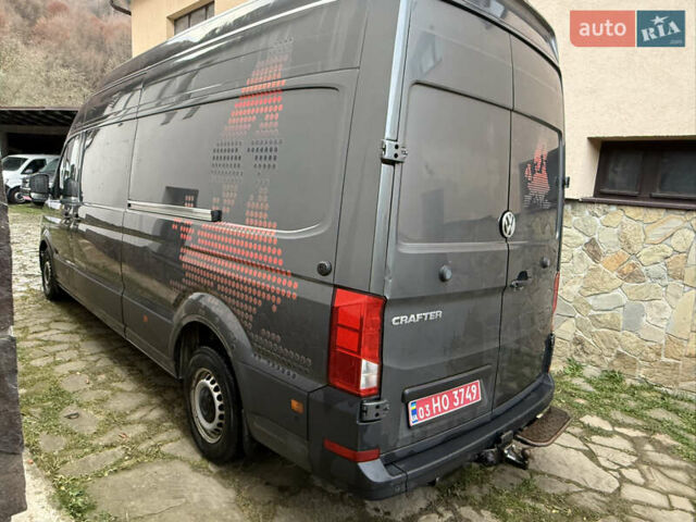 Серый Фольксваген Крафтер, объемом двигателя 2 л и пробегом 335 тыс. км за 23500 $, фото 5 на Automoto.ua