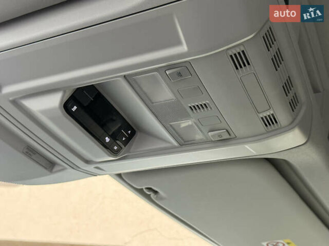 Серый Фольксваген Крафтер, объемом двигателя 2 л и пробегом 335 тыс. км за 23500 $, фото 26 на Automoto.ua