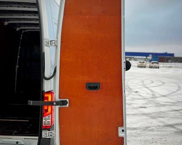 Сірий Фольксваген Крафтєр, об'ємом двигуна 1.97 л та пробігом 230 тис. км за 28900 $, фото 46 на Automoto.ua