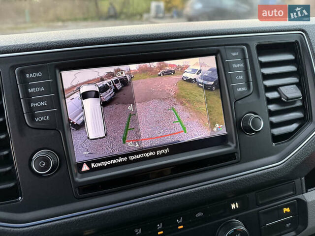 Серый Фольксваген Крафтер, объемом двигателя 1.97 л и пробегом 220 тыс. км за 24500 $, фото 30 на Automoto.ua