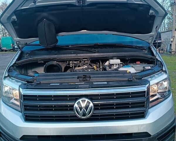 Сірий Фольксваген Крафтєр, об'ємом двигуна 2 л та пробігом 128 тис. км за 22299 $, фото 18 на Automoto.ua