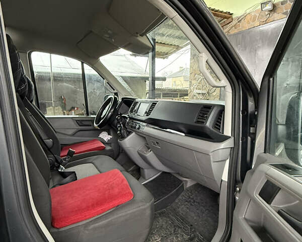 Серый Фольксваген Крафтер, объемом двигателя 1.97 л и пробегом 220 тыс. км за 31000 $, фото 24 на Automoto.ua