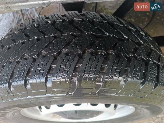 Сірий Фольксваген Крафтєр, об'ємом двигуна 2 л та пробігом 128 тис. км за 22299 $, фото 24 на Automoto.ua