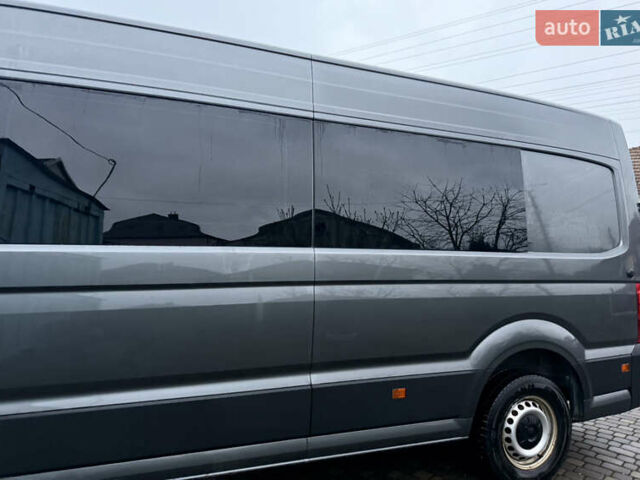 Серый Фольксваген Крафтер, объемом двигателя 1.97 л и пробегом 220 тыс. км за 31000 $, фото 2 на Automoto.ua