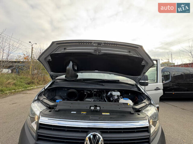 Серый Фольксваген Крафтер, объемом двигателя 2 л и пробегом 221 тыс. км за 24700 $, фото 10 на Automoto.ua