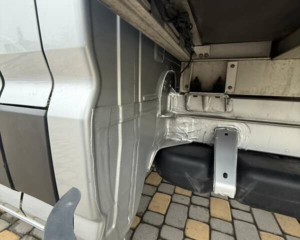 Сірий Фольксваген Крафтєр, об'ємом двигуна 1.97 л та пробігом 179 тис. км за 24500 $, фото 23 на Automoto.ua