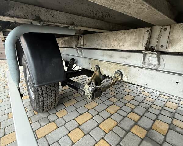 Сірий Фольксваген Крафтєр, об'ємом двигуна 1.97 л та пробігом 179 тис. км за 24500 $, фото 20 на Automoto.ua