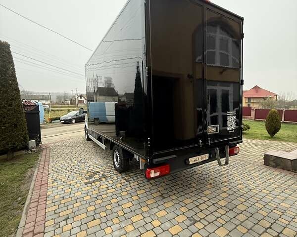 Сірий Фольксваген Крафтєр, об'ємом двигуна 1.97 л та пробігом 179 тис. км за 24500 $, фото 2 на Automoto.ua