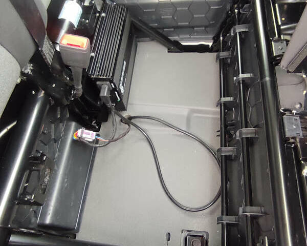 Серый Фольксваген Крафтер, объемом двигателя 1.97 л и пробегом 196 тыс. км за 30950 $, фото 29 на Automoto.ua