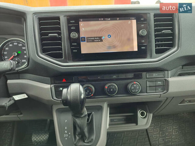 Серый Фольксваген Крафтер, объемом двигателя 1.97 л и пробегом 196 тыс. км за 30950 $, фото 9 на Automoto.ua