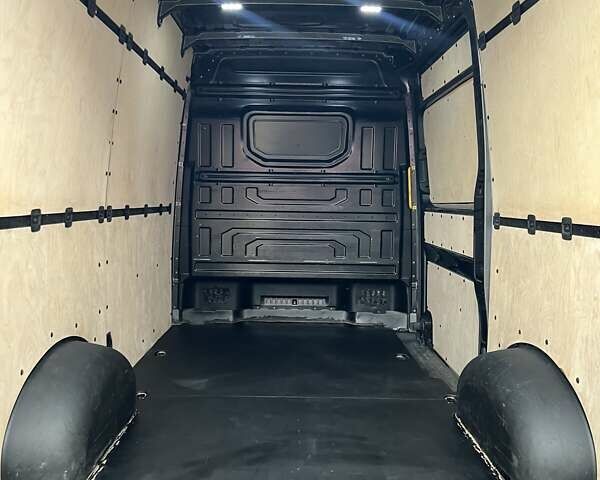 Сірий Фольксваген Крафтєр, об'ємом двигуна 2 л та пробігом 194 тис. км за 21999 $, фото 13 на Automoto.ua