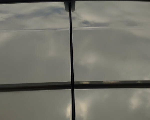 Серый Фольксваген Крафтер, объемом двигателя 1.97 л и пробегом 196 тыс. км за 30950 $, фото 43 на Automoto.ua