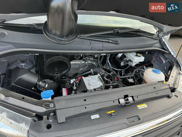 Серый Фольксваген Крафтер, объемом двигателя 2 л и пробегом 221 тыс. км за 24700 $, фото 8 на Automoto.ua