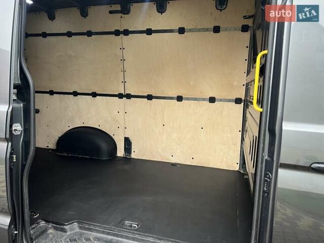 Сірий Фольксваген Крафтєр, об'ємом двигуна 2 л та пробігом 194 тис. км за 21999 $, фото 15 на Automoto.ua