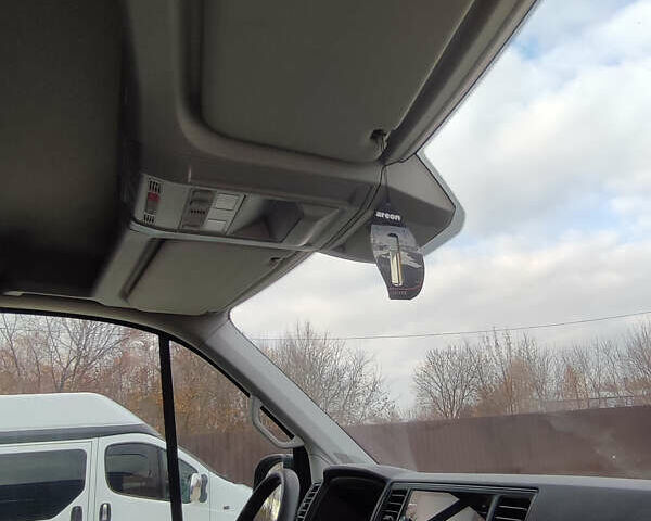 Серый Фольксваген Крафтер, объемом двигателя 1.97 л и пробегом 196 тыс. км за 30950 $, фото 23 на Automoto.ua