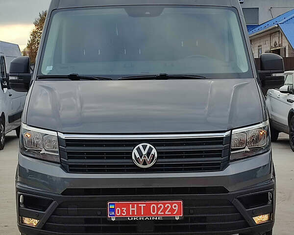 Серый Фольксваген Крафтер, объемом двигателя 1.97 л и пробегом 196 тыс. км за 30950 $, фото 2 на Automoto.ua