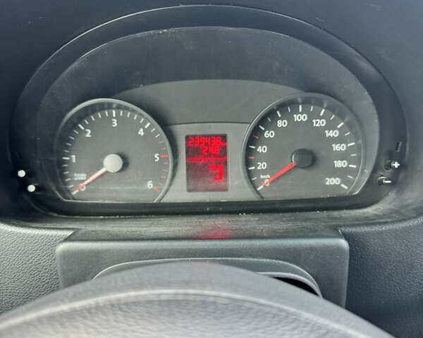 Серый Фольксваген Крафтер, объемом двигателя 1.97 л и пробегом 239 тыс. км за 18500 $, фото 15 на Automoto.ua