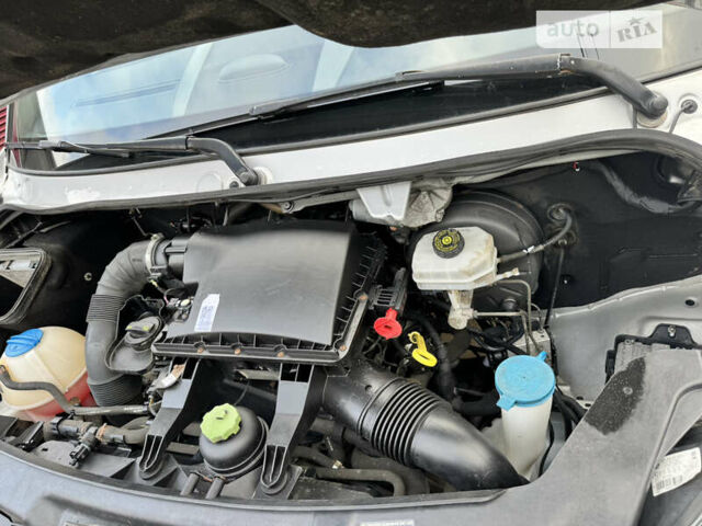 Серый Фольксваген Крафтер, объемом двигателя 1.97 л и пробегом 239 тыс. км за 18500 $, фото 17 на Automoto.ua