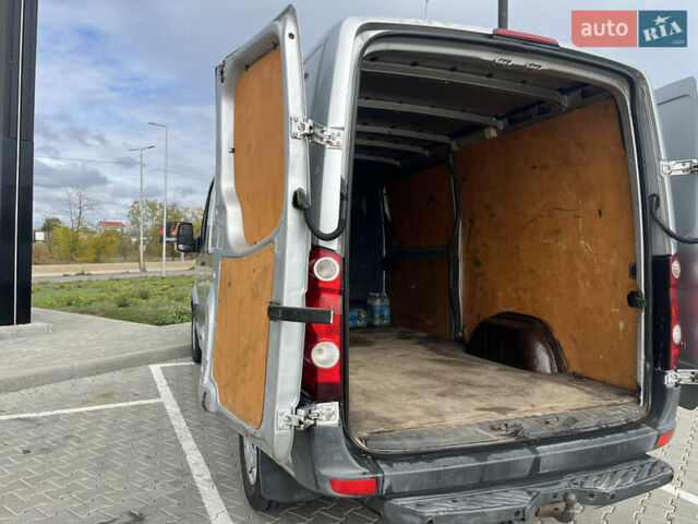 Сірий Фольксваген Крафтєр, об'ємом двигуна 1.97 л та пробігом 435 тис. км за 11800 $, фото 14 на Automoto.ua