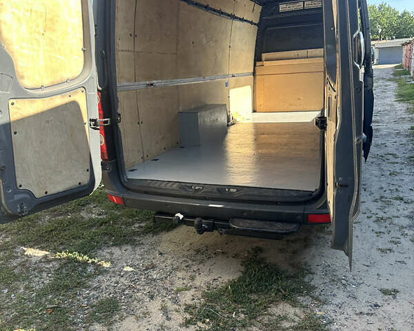 Сірий Фольксваген Крафтєр, об'ємом двигуна 1.97 л та пробігом 390 тис. км за 12500 $, фото 24 на Automoto.ua