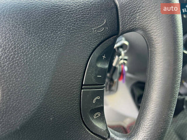 Сірий Фольксваген Крафтєр, об'ємом двигуна 1.97 л та пробігом 318 тис. км за 23000 $, фото 12 на Automoto.ua