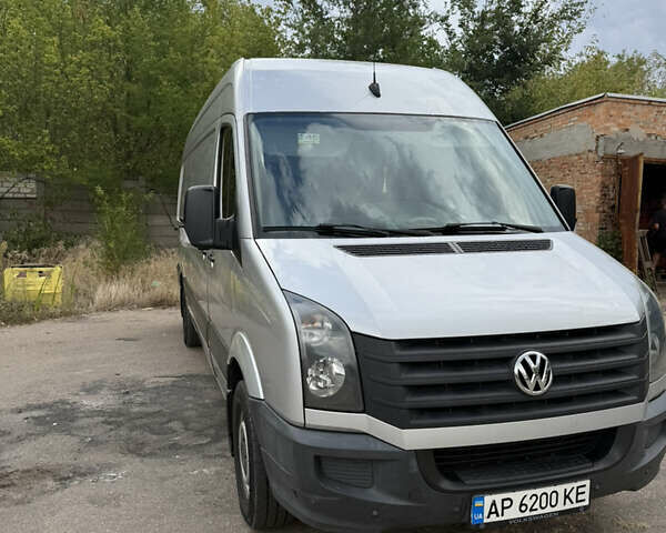 Серый Фольксваген Крафтер, объемом двигателя 1.97 л и пробегом 430 тыс. км за 15300 $, фото 3 на Automoto.ua