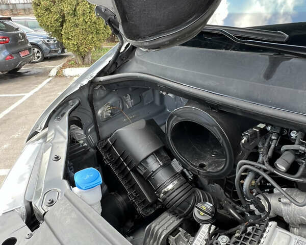 Сірий Фольксваген Крафтєр, об'ємом двигуна 0 л та пробігом 270 тис. км за 26000 $, фото 71 на Automoto.ua