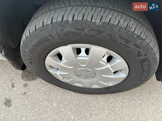 Серый Фольксваген Крафтер, объемом двигателя 1.97 л и пробегом 191 тыс. км за 27400 $, фото 20 на Automoto.ua