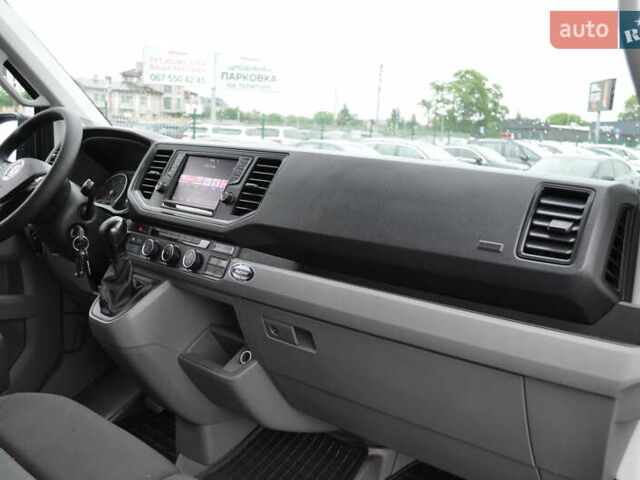 Сірий Фольксваген Крафтєр, об'ємом двигуна 1.97 л та пробігом 194 тис. км за 27800 $, фото 28 на Automoto.ua