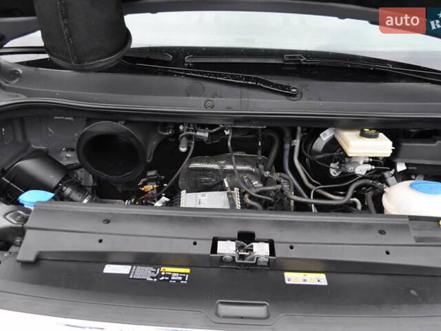 Сірий Фольксваген Крафтєр, об'ємом двигуна 1.97 л та пробігом 194 тис. км за 27800 $, фото 55 на Automoto.ua