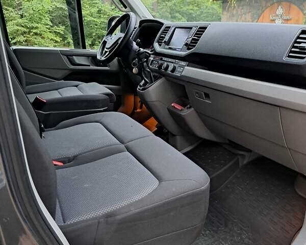 Серый Фольксваген Крафтер, объемом двигателя 1.97 л и пробегом 110 тыс. км за 33900 $, фото 9 на Automoto.ua