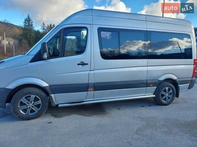 Серый Фольксваген Крафтер, объемом двигателя 2.5 л и пробегом 500 тыс. км за 11000 $, фото 1 на Automoto.ua