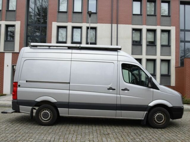 Сірий Фольксваген Крафтєр, об'ємом двигуна 2 л та пробігом 232 тис. км за 7200 $, фото 4 на Automoto.ua