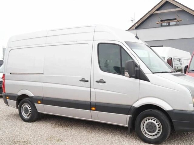 Сірий Фольксваген Крафтєр, об'ємом двигуна 2 л та пробігом 245 тис. км за 8400 $, фото 7 на Automoto.ua