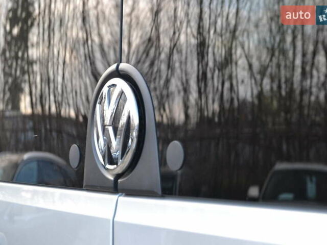 Серый Фольксваген Крафтер, объемом двигателя 0 л и пробегом 36 тыс. км за 17500 $, фото 51 на Automoto.ua