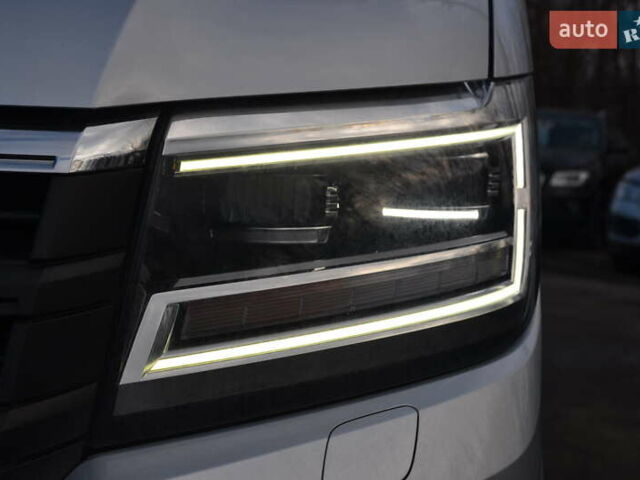 Серый Фольксваген Крафтер, объемом двигателя 0 л и пробегом 36 тыс. км за 17500 $, фото 47 на Automoto.ua