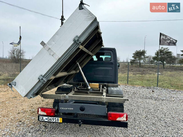 Серый Фольксваген Крафтер, объемом двигателя 2 л и пробегом 200 тыс. км за 26900 $, фото 12 на Automoto.ua