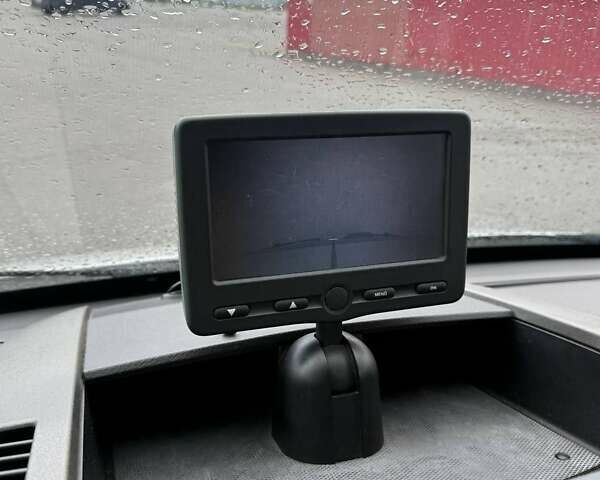 Сірий Фольксваген Крафтєр, об'ємом двигуна 1.97 л та пробігом 240 тис. км за 25000 $, фото 12 на Automoto.ua