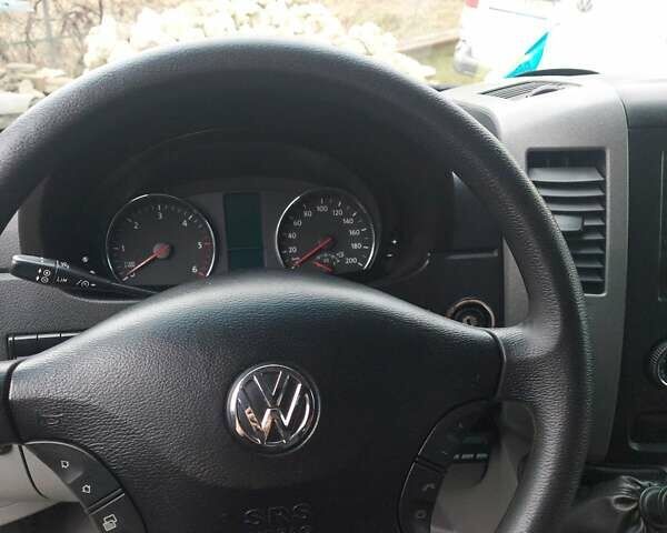 Сірий Фольксваген Крафтєр, об'ємом двигуна 2 л та пробігом 110 тис. км за 33000 $, фото 10 на Automoto.ua