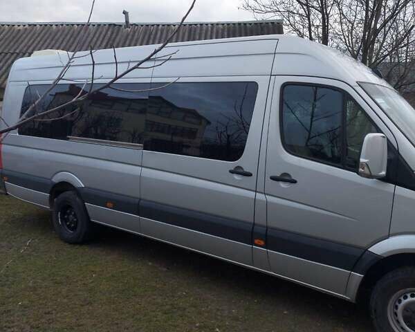 Сірий Фольксваген Крафтєр, об'ємом двигуна 2 л та пробігом 110 тис. км за 33000 $, фото 31 на Automoto.ua