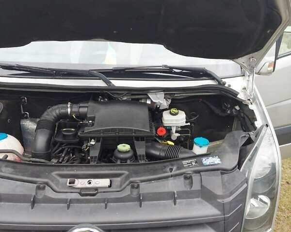 Сірий Фольксваген Крафтєр, об'ємом двигуна 2 л та пробігом 110 тис. км за 33000 $, фото 24 на Automoto.ua