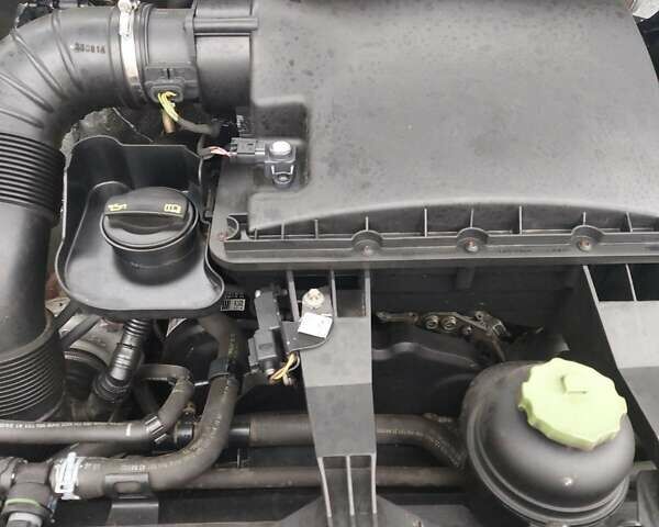 Сірий Фольксваген Крафтєр, об'ємом двигуна 2 л та пробігом 110 тис. км за 33000 $, фото 52 на Automoto.ua