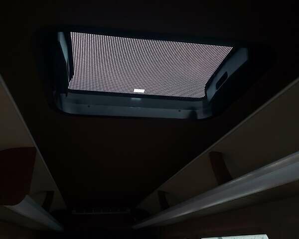 Сірий Фольксваген Крафтєр, об'ємом двигуна 2 л та пробігом 110 тис. км за 33000 $, фото 20 на Automoto.ua