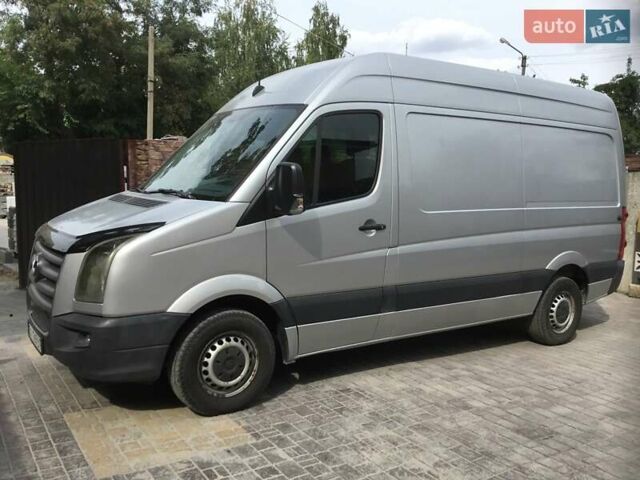 Серый Фольксваген Крафтер, объемом двигателя 2.5 л и пробегом 220 тыс. км за 12500 $, фото 1 на Automoto.ua