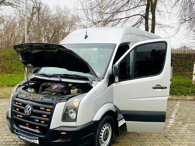 Серый Фольксваген Крафтер, объемом двигателя 2.5 л и пробегом 365 тыс. км за 14500 $, фото 12 на Automoto.ua