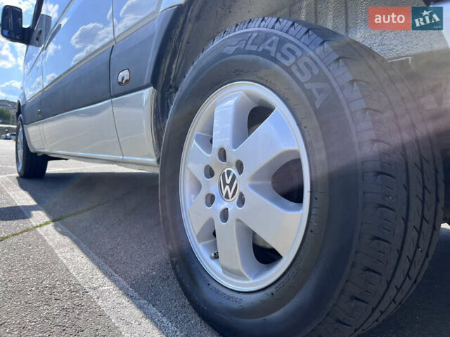 Сірий Фольксваген Крафтєр, об'ємом двигуна 1.97 л та пробігом 262 тис. км за 25000 $, фото 21 на Automoto.ua
