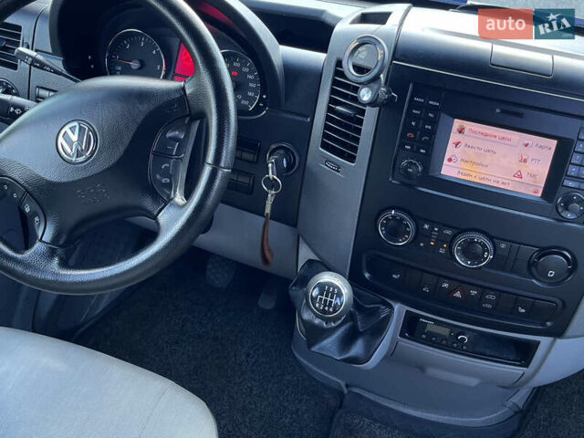 Сірий Фольксваген Крафтєр, об'ємом двигуна 1.97 л та пробігом 262 тис. км за 25000 $, фото 34 на Automoto.ua